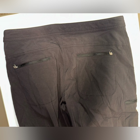 LL Bean Women’s Black Cargo Pants Lightweight Hiking Active Outdoor Size 14 Tall - Picture 4 of 8